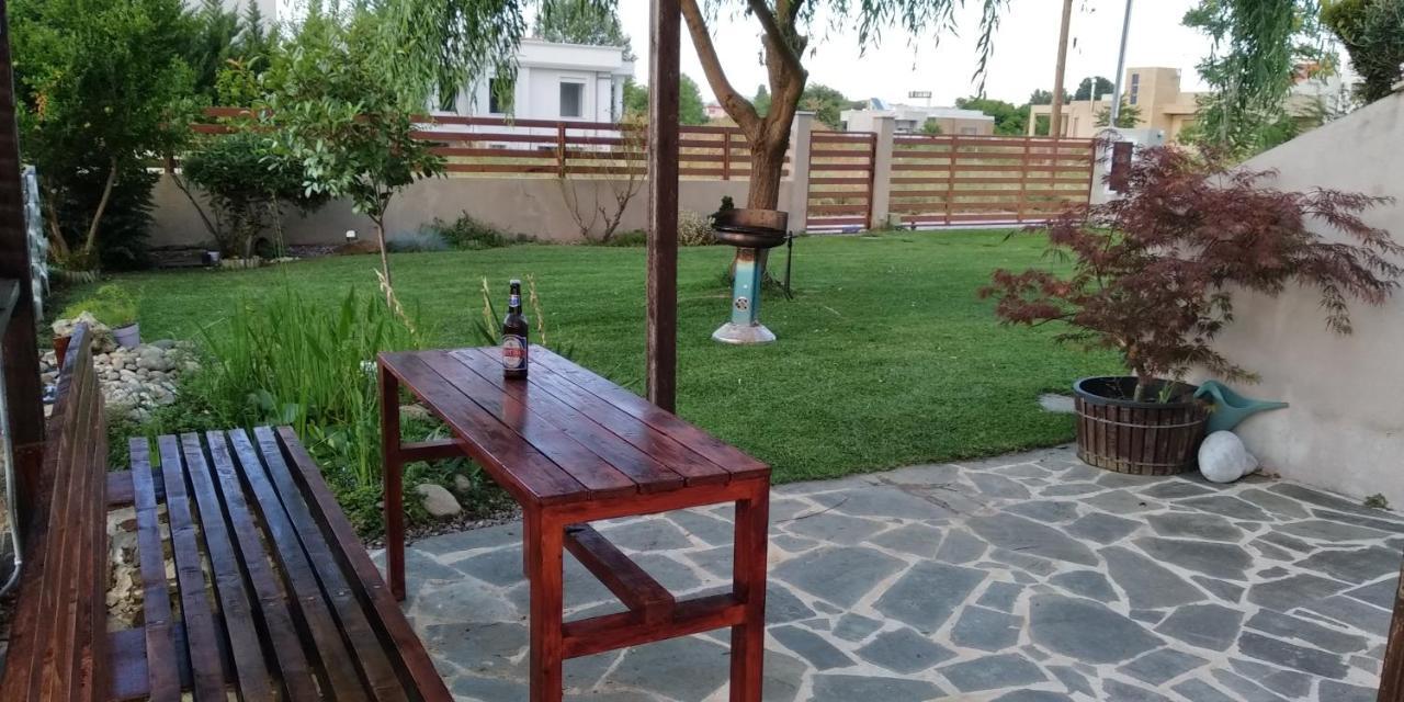 Guesthouse With Garden Komotini Eksteriør billede